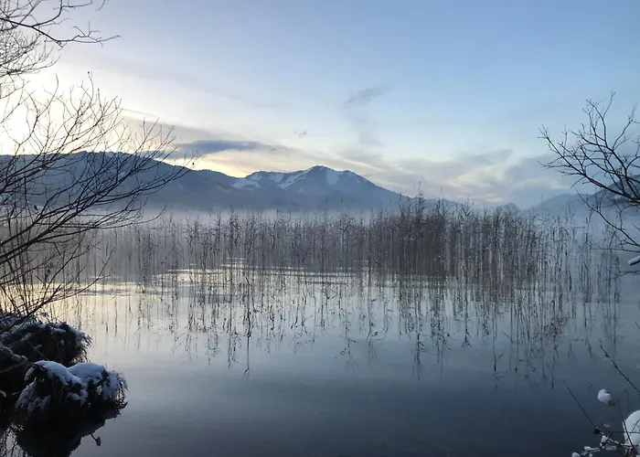 Mair In * Strobl